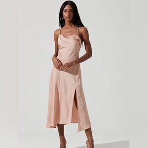 ASTR the Label Midi Dress